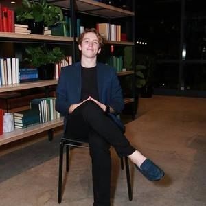 Meet your Posher, Colin